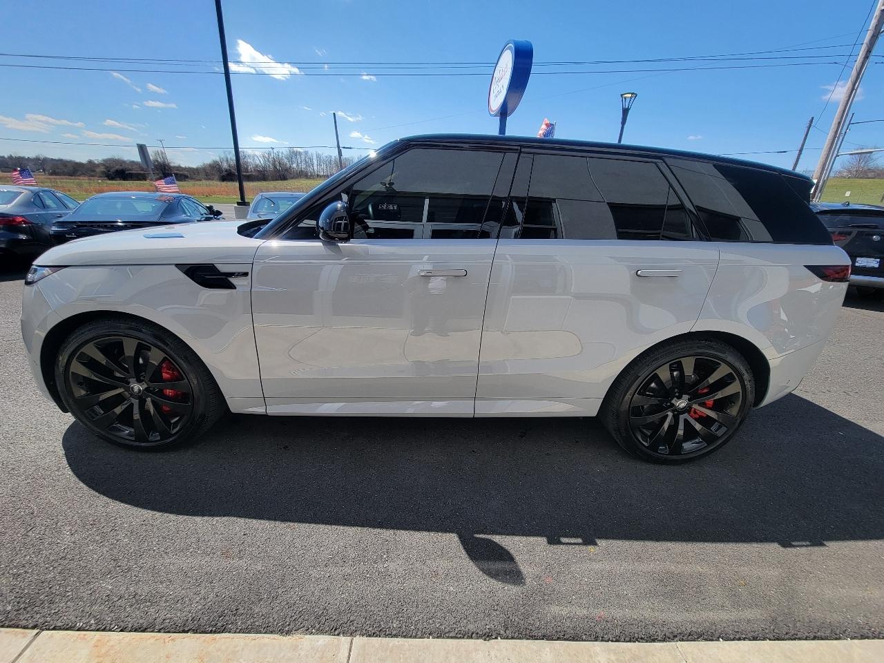 Land Rover Range Rover Sport P400 Dynamic SE 2025