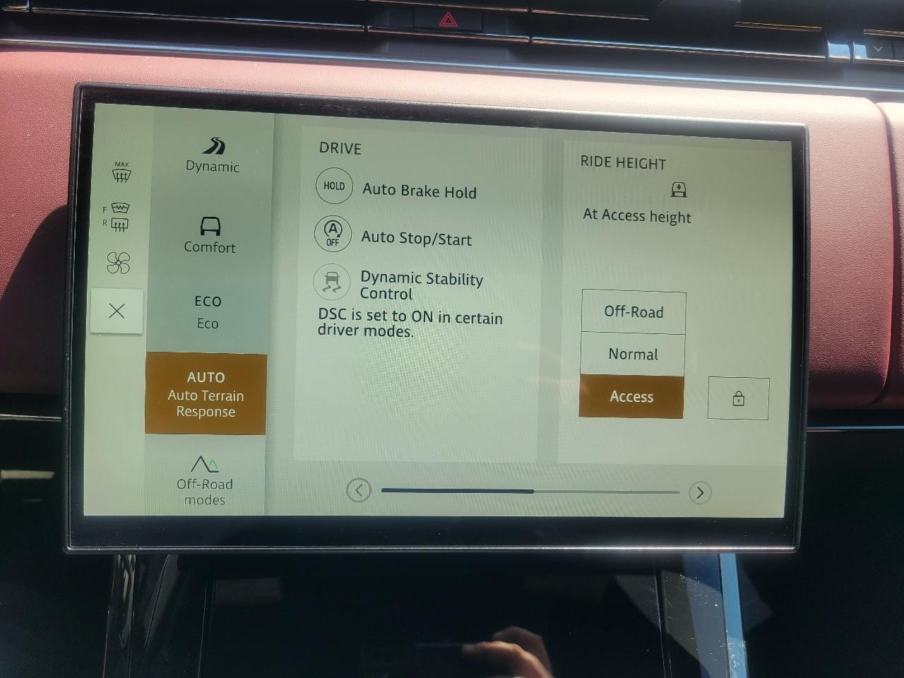 Land Rover Range Rover Sport P400 Dynamic SE 2025