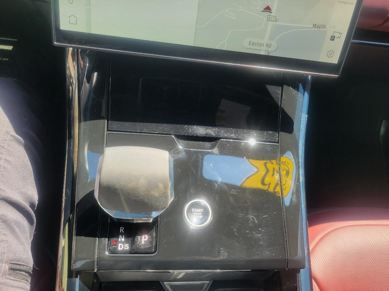 Land Rover Range Rover Sport P400 Dynamic SE 2025