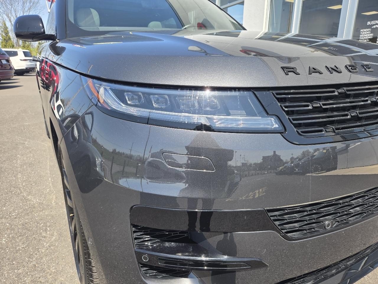 Land Rover Range Rover Sport P530 Dynamic SE 2025