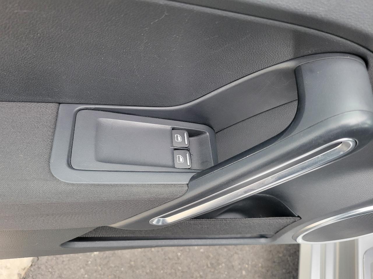 Volkswagen Beetle Coupe 2dr Man 2.0T Turbo R-Line PZEV 2014