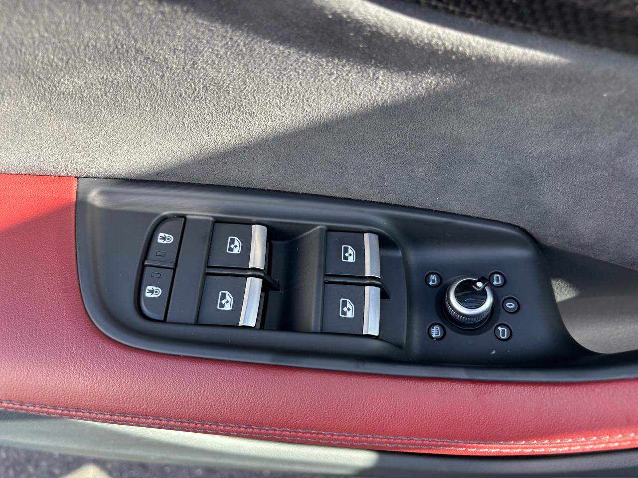 Audi SQ7 Premium Plus 4.0 TFSI quattro 2023