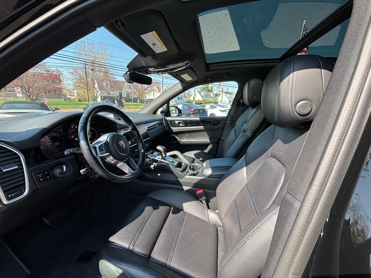 Porsche Cayenne AWD 2021