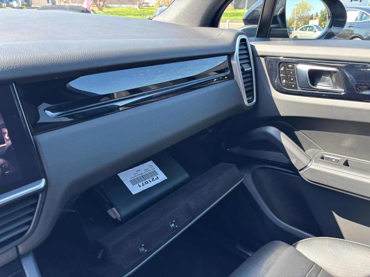 Porsche Cayenne AWD 2021