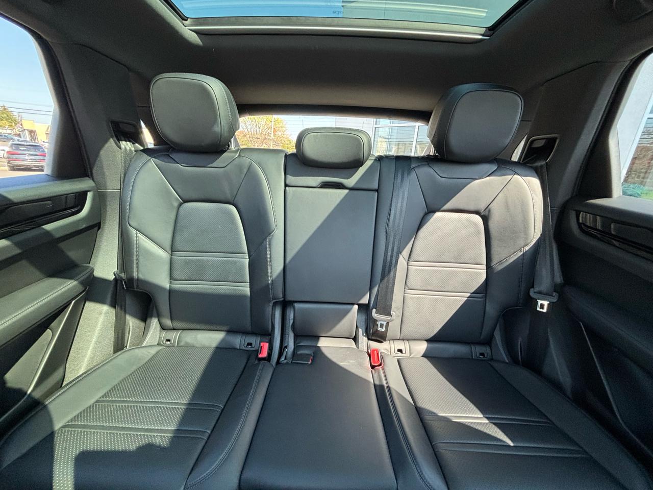 Porsche Cayenne AWD 2021