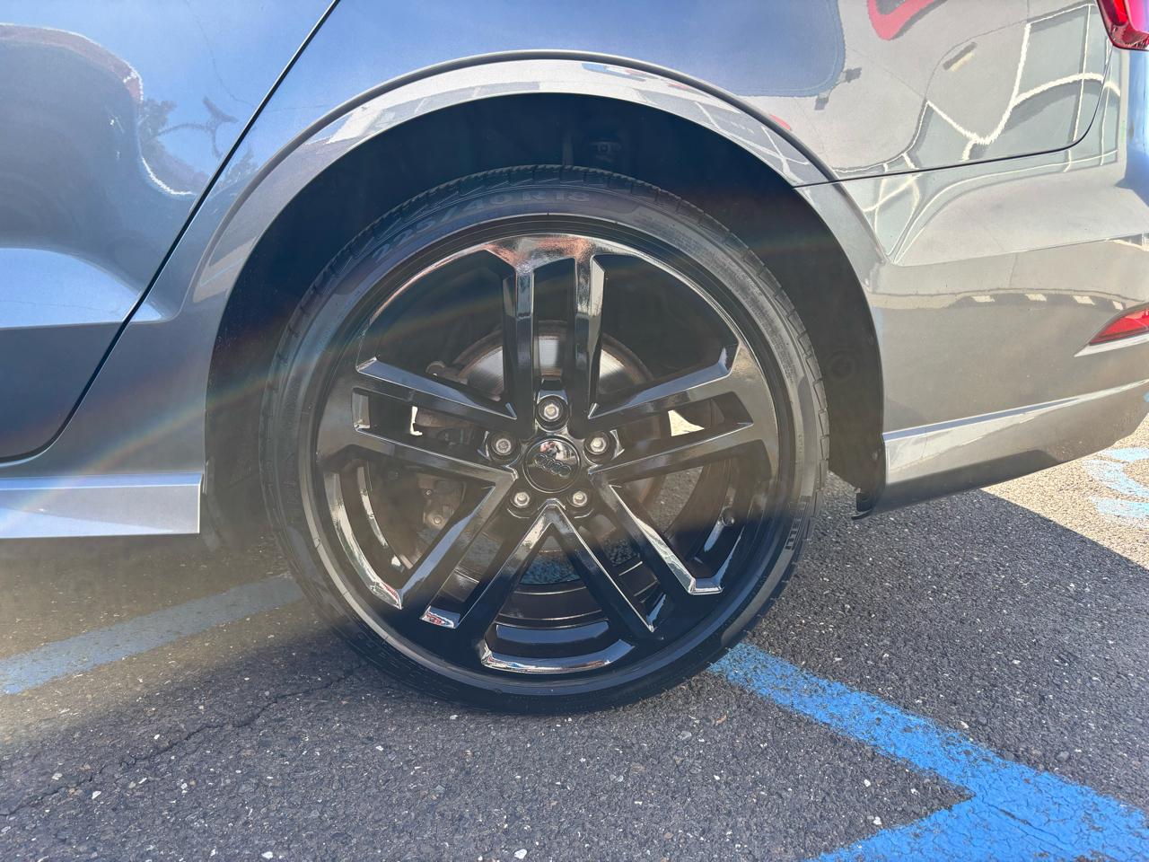 Audi A3 Sedan 2.0 TFSI Premium Plus quattro AWD 2018