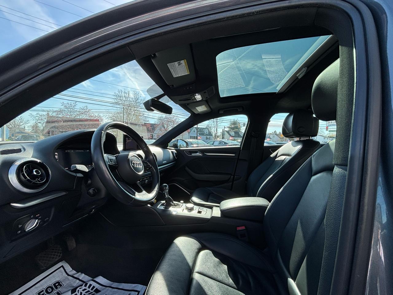 Audi A3 Sedan 2.0 TFSI Premium Plus quattro AWD 2018