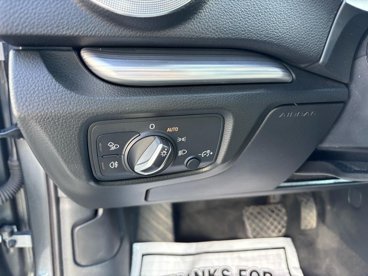 Audi A3 Sedan 2.0 TFSI Premium Plus quattro AWD 2018
