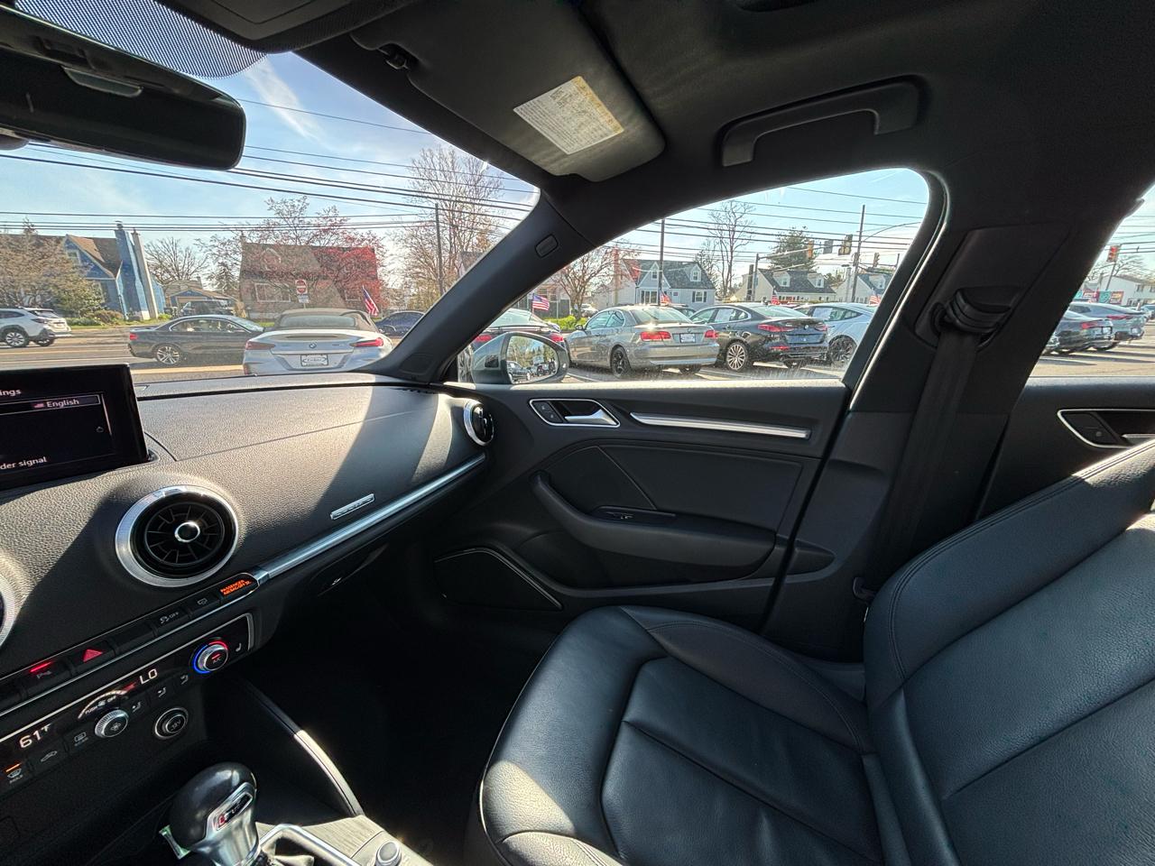 Audi A3 Sedan 2.0 TFSI Premium Plus quattro AWD 2018