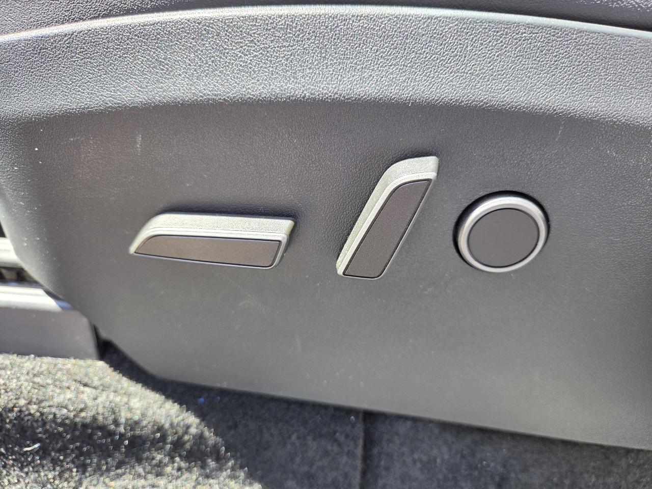 Tesla Model Y Long Range AWD 2024
