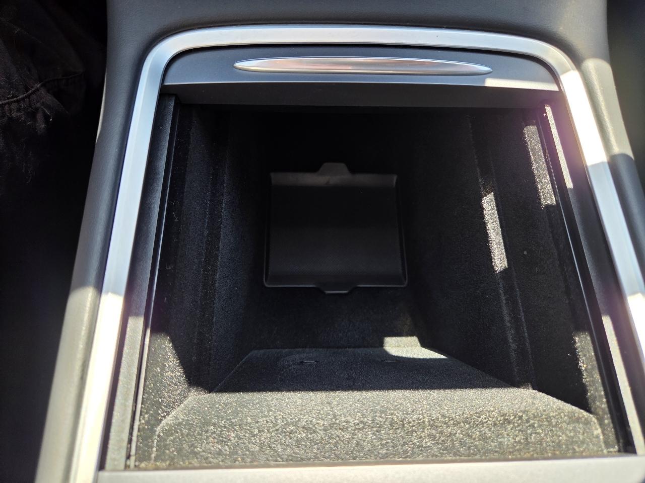 Tesla Model Y Long Range AWD 2024