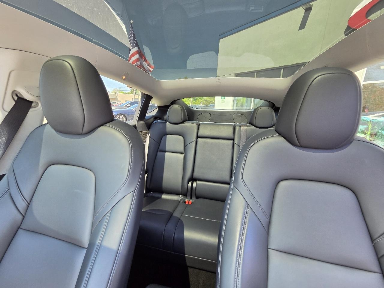 Tesla Model Y Long Range AWD 2024