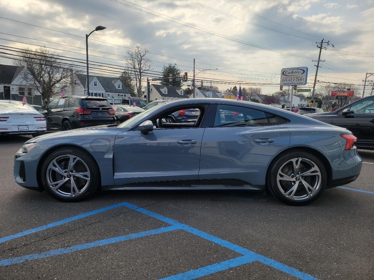 Audi e-tron GT Prestige quattro 2024