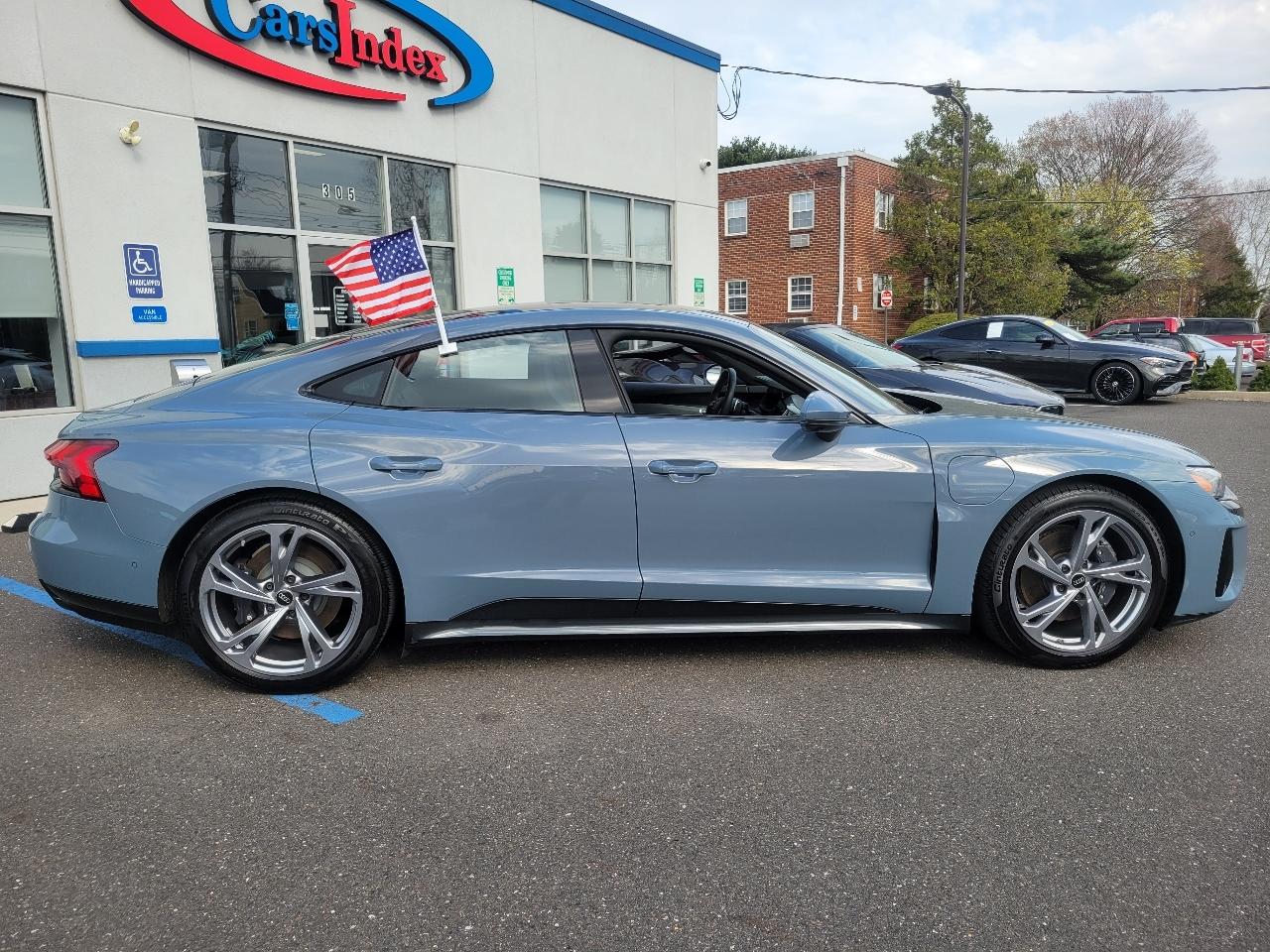 Audi e-tron GT Prestige quattro 2024