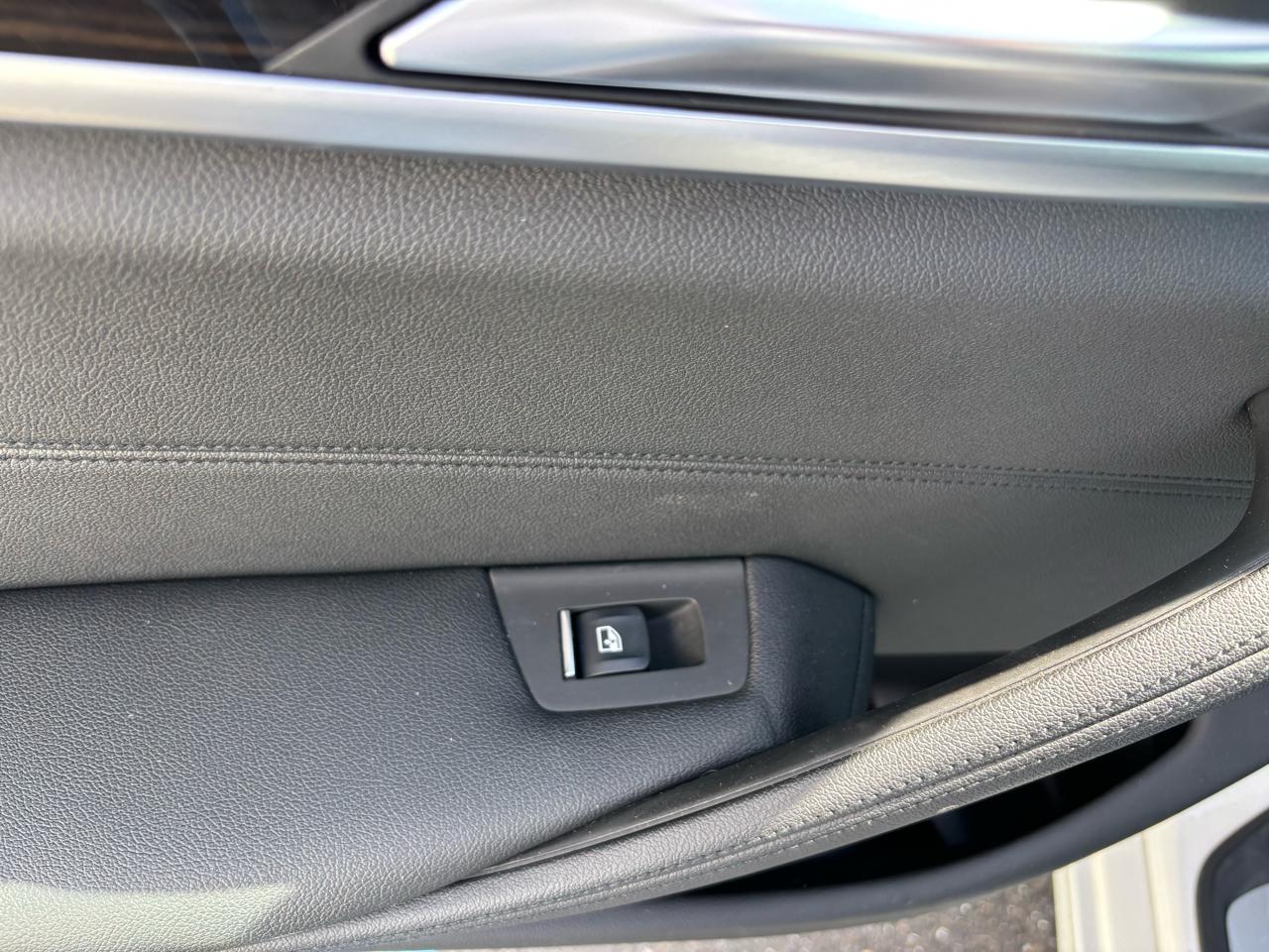 BMW 5 Series 530e xDrive iPerformance Plug-In Hybrid 2019