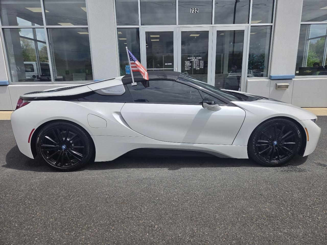 BMW i8 Roadster 2019