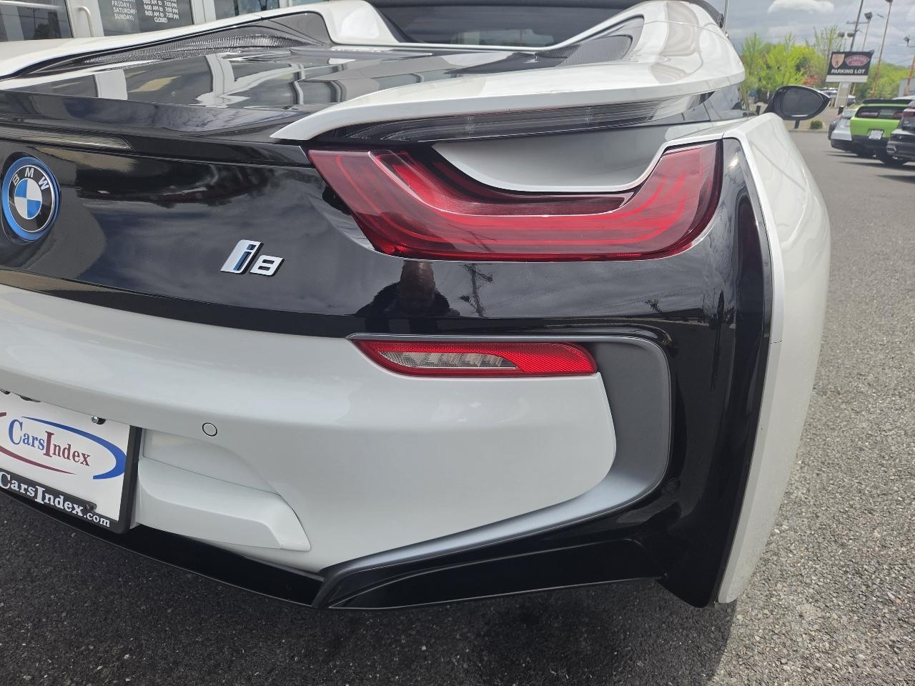 BMW i8 Roadster 2019
