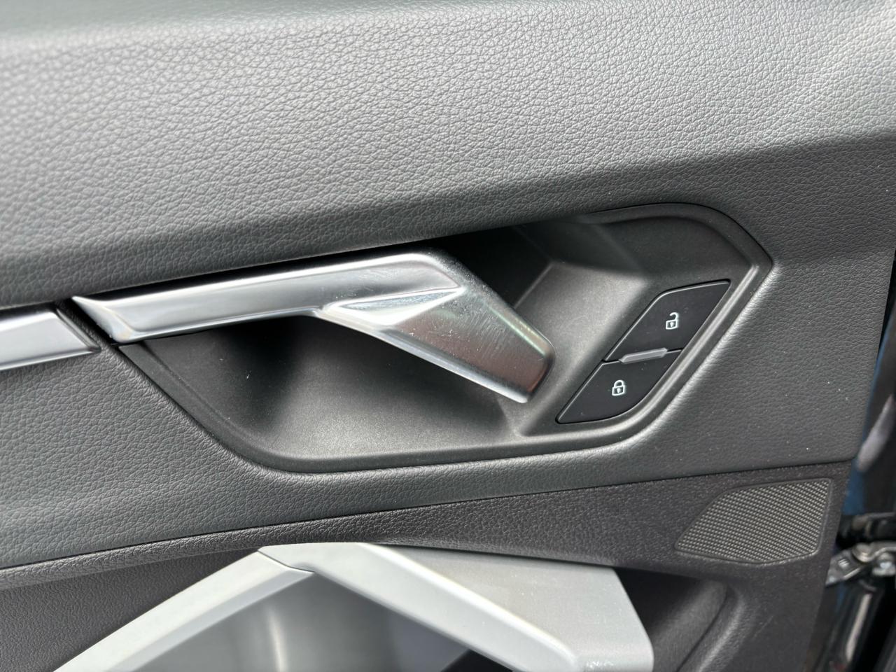 Audi Q3 S line Premium 45 TFSI quattro 2020