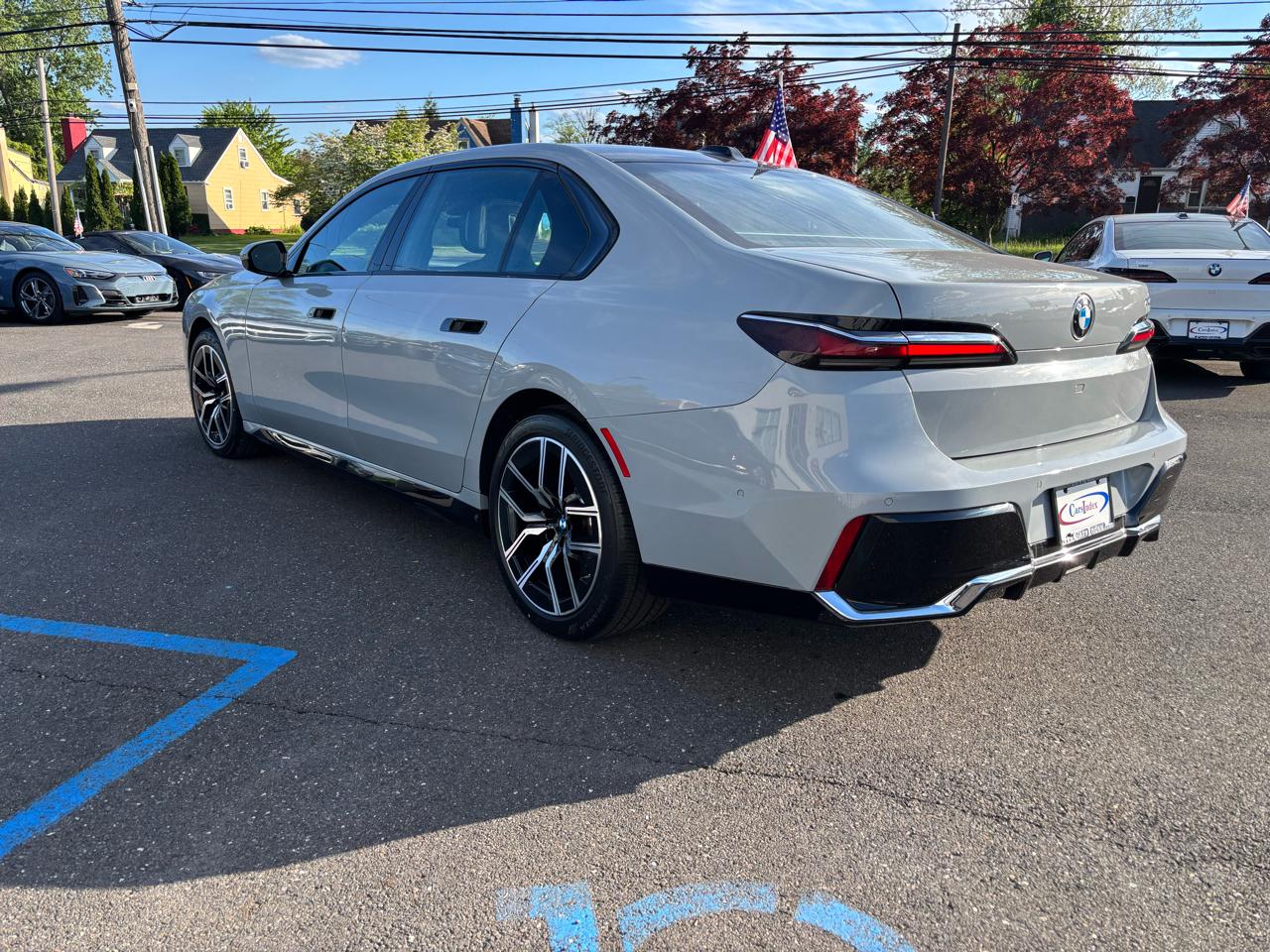 BMW 7 Series 740i Sedan 2023