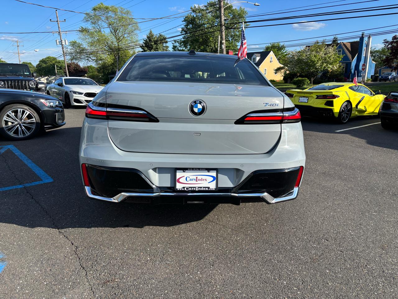BMW 7 Series 740i Sedan 2023
