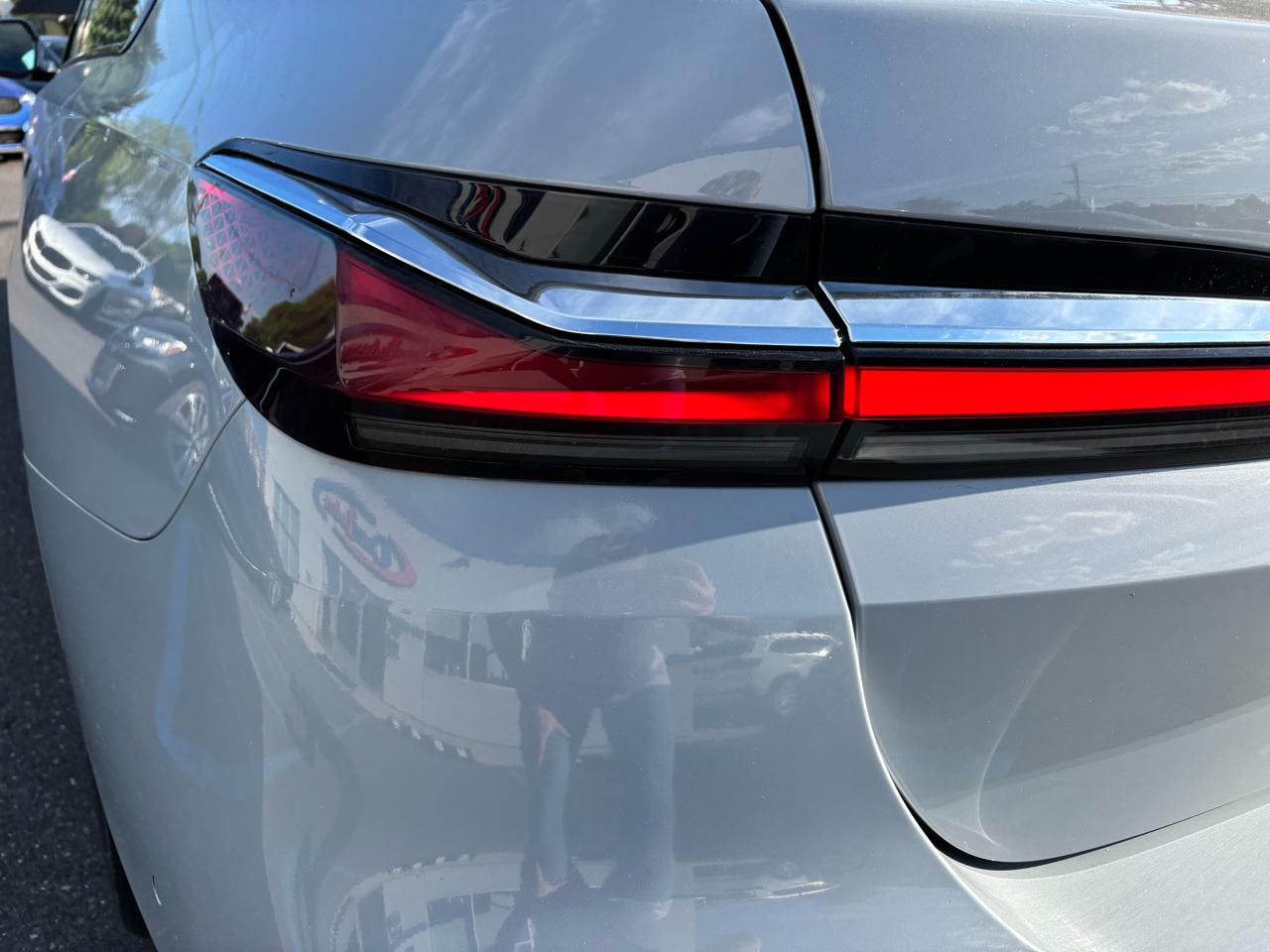 BMW 7 Series 740i Sedan 2023