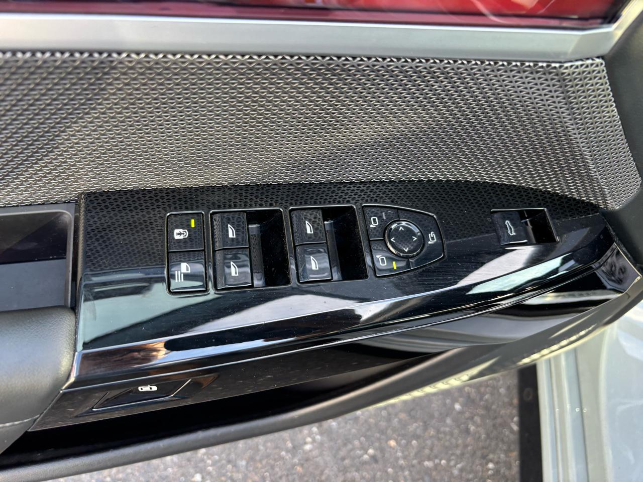 BMW 7 Series 740i Sedan 2023