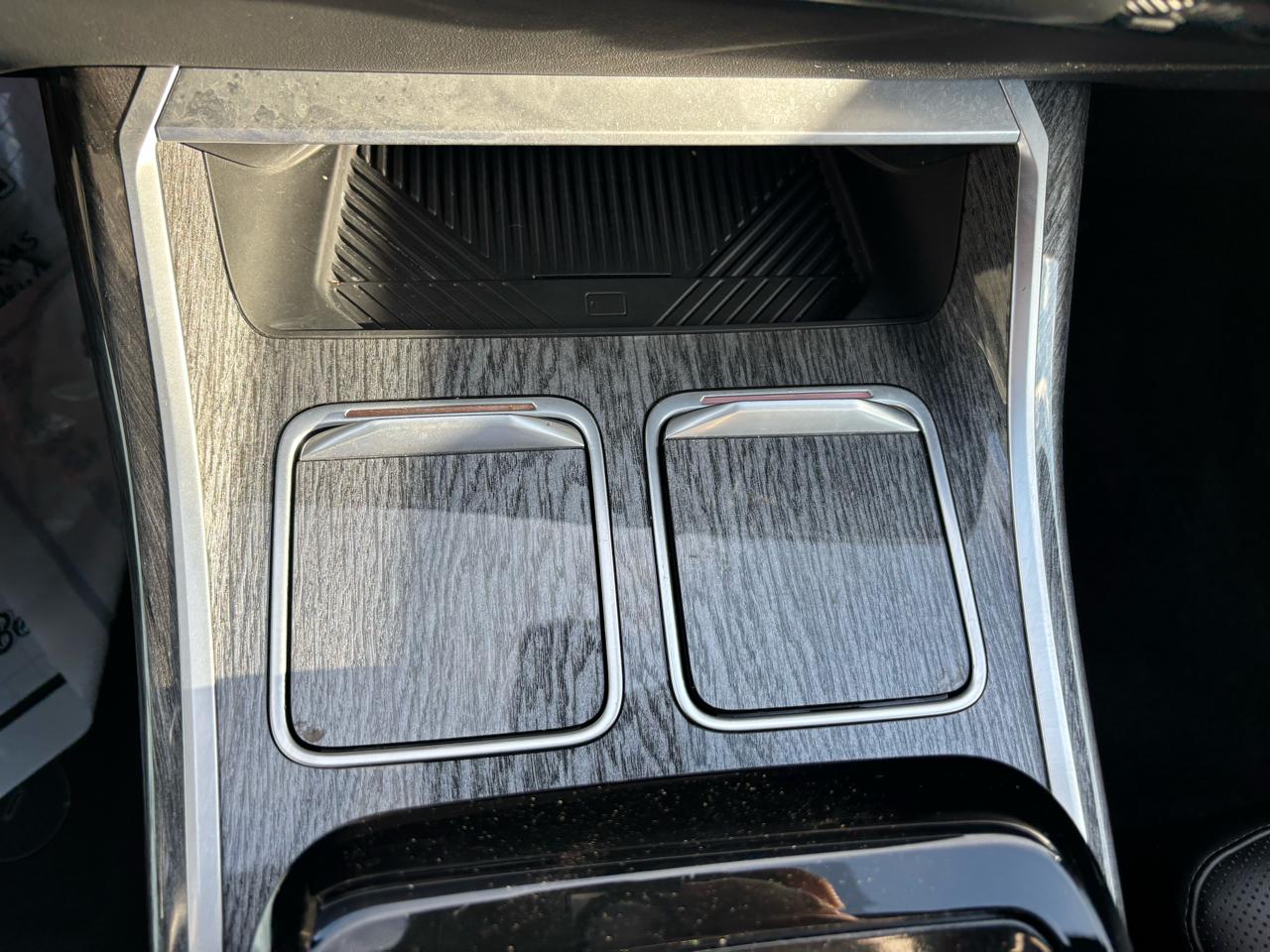 BMW 7 Series 740i Sedan 2023