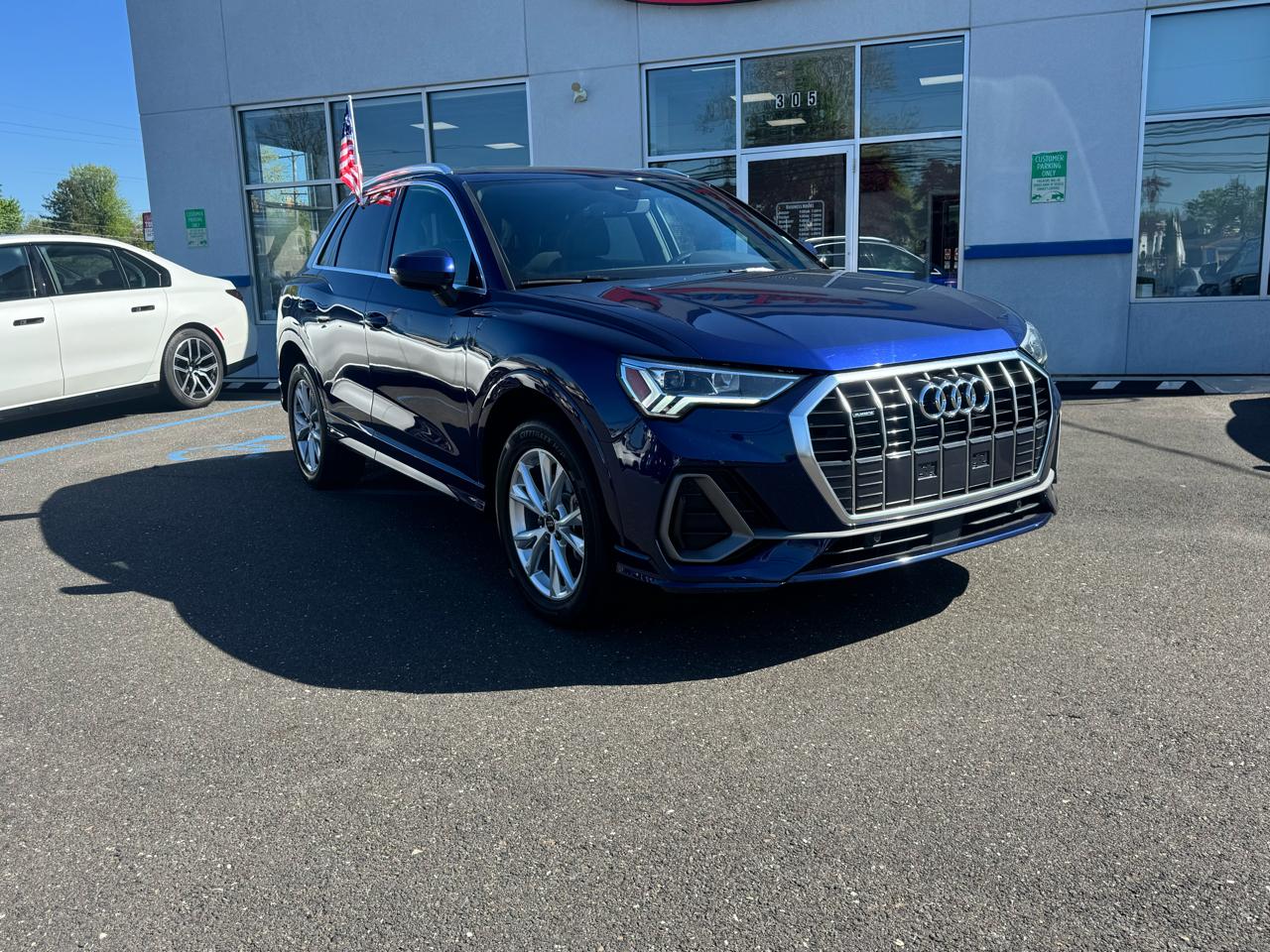 Audi Q3 S line Premium 45 TFSI quattro 2024