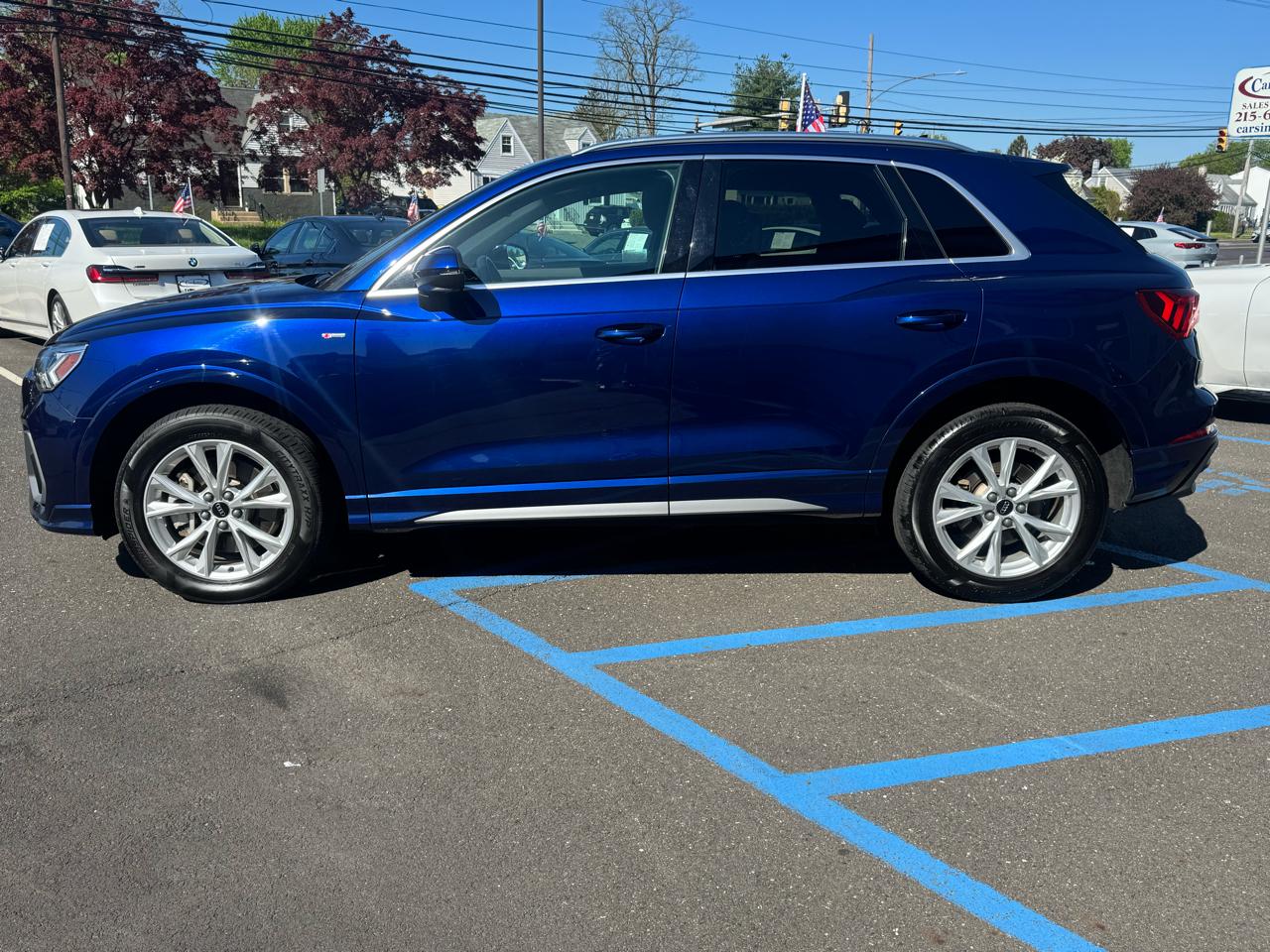 Audi Q3 S line Premium 45 TFSI quattro 2024