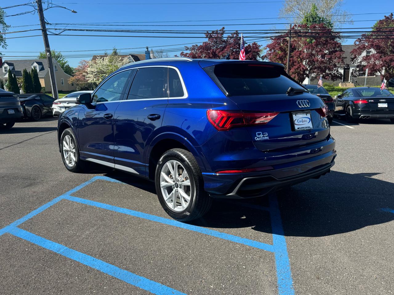 Audi Q3 S line Premium 45 TFSI quattro 2024