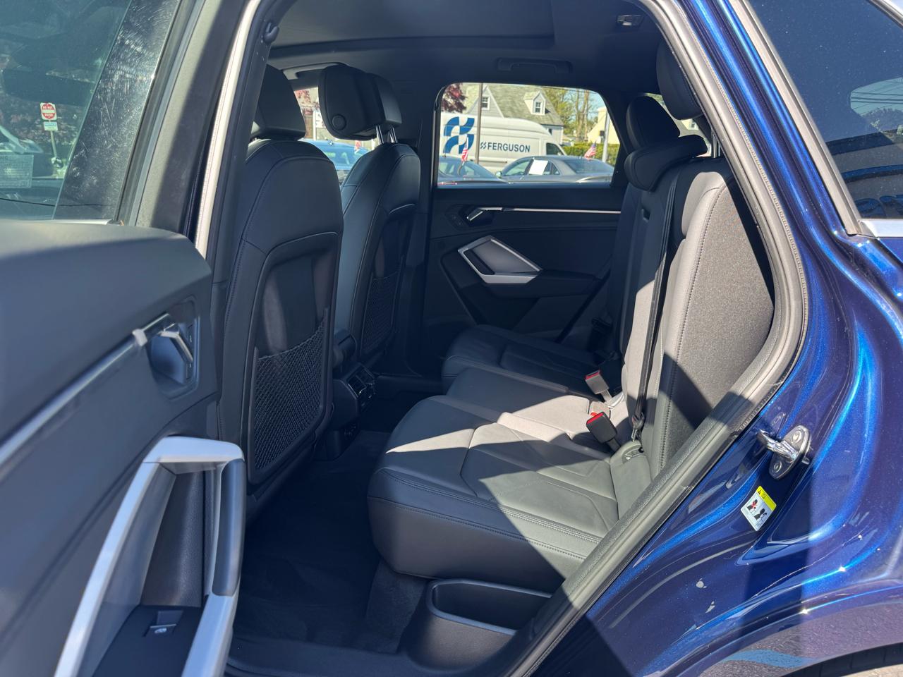 Audi Q3 S line Premium 45 TFSI quattro 2024