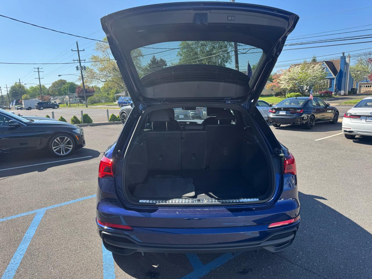 Audi Q3 S line Premium 45 TFSI quattro 2024
