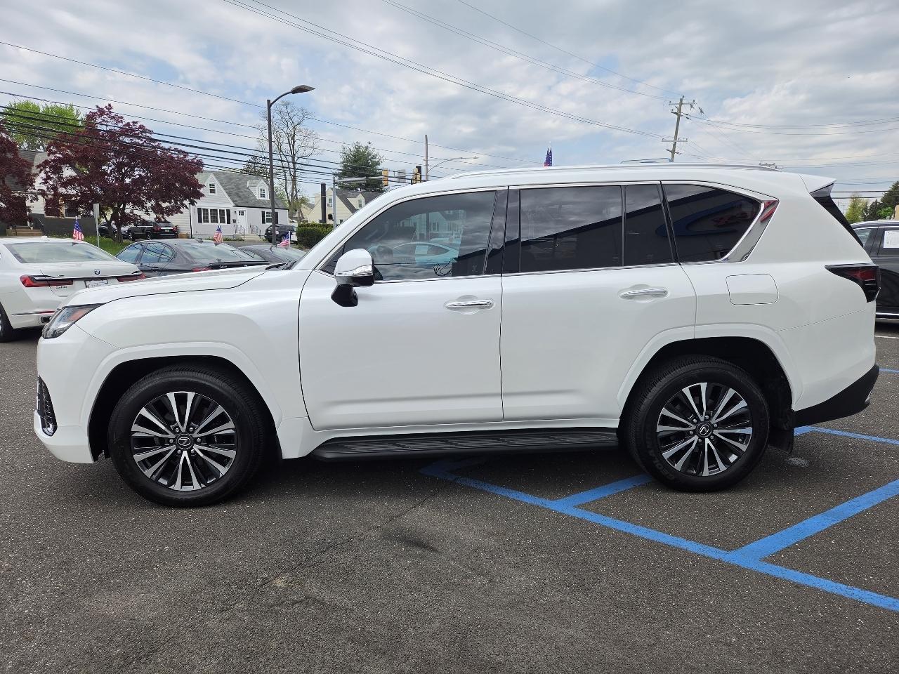 Lexus LX LX 600 Premium 4WD 2024