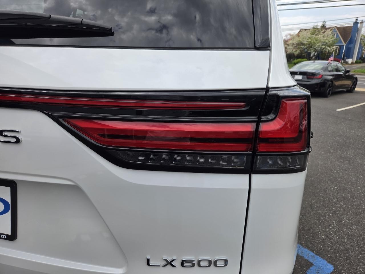 Lexus LX LX 600 Premium 4WD 2024