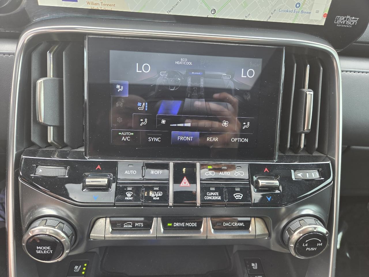 Lexus LX LX 600 Premium 4WD 2024