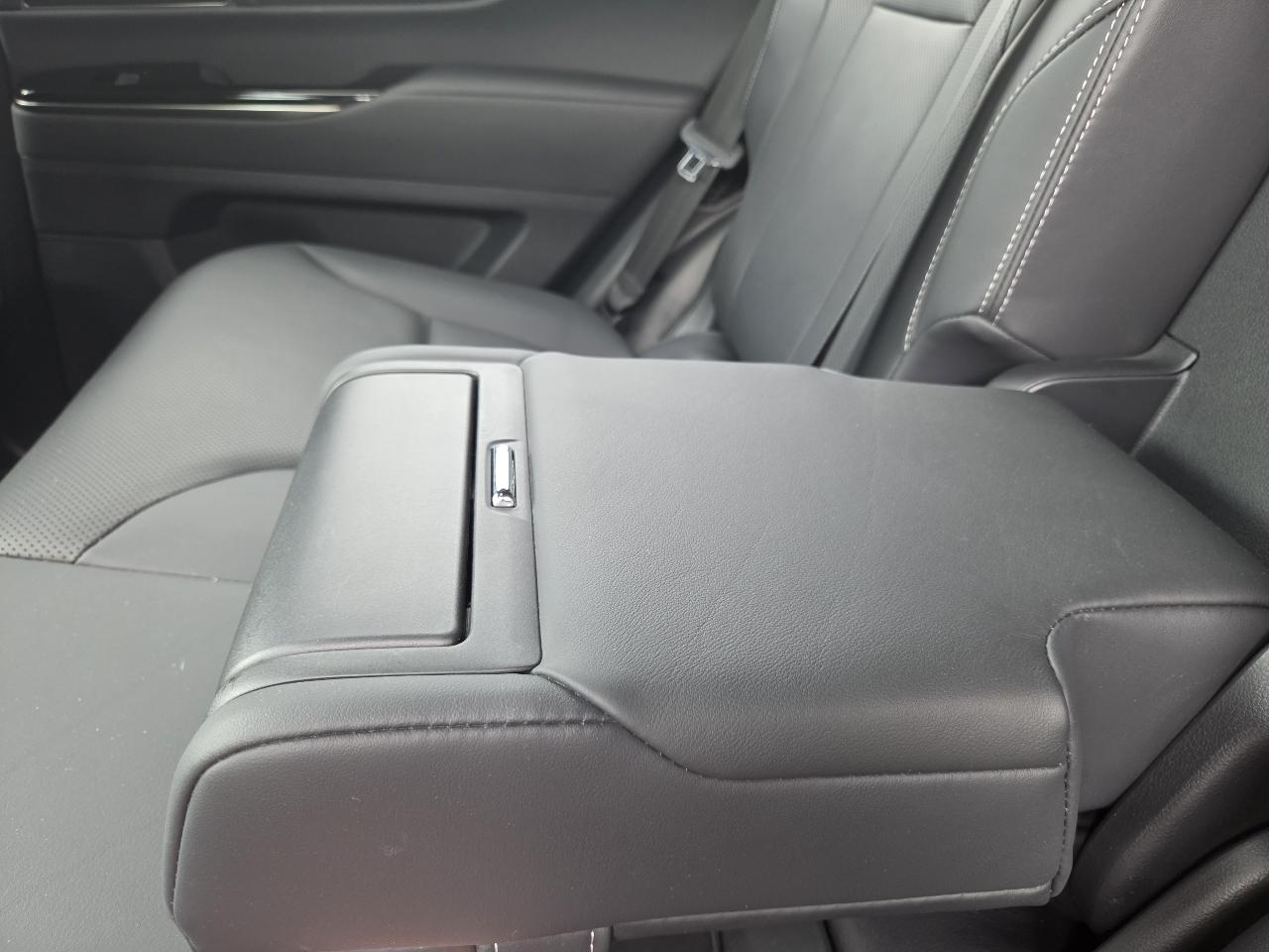 Lexus LX LX 600 Premium 4WD 2024