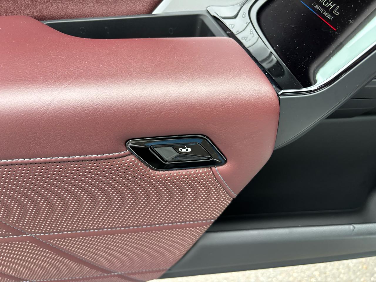BMW 7 Series  2023