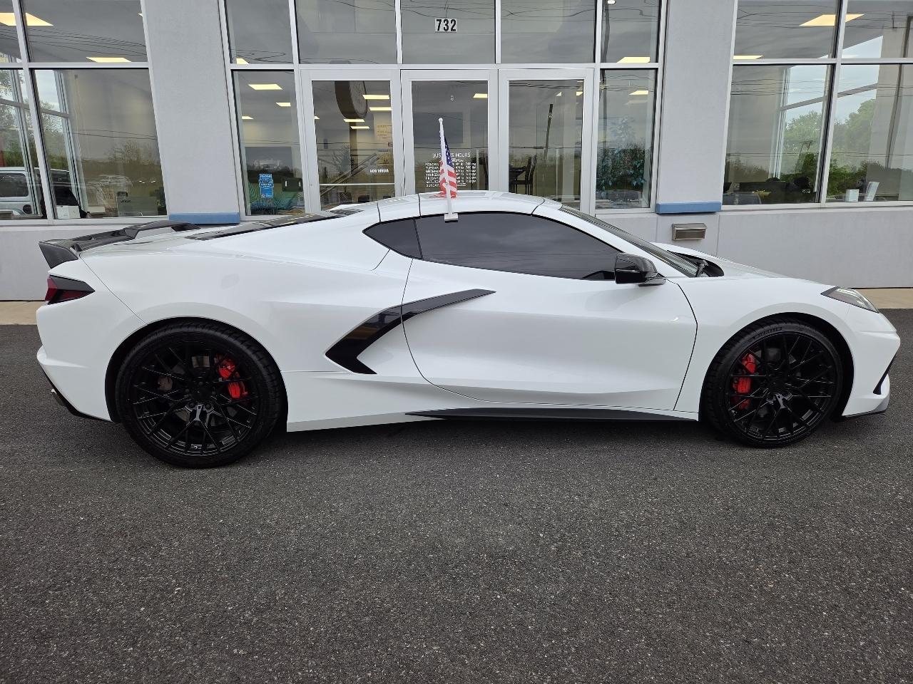 Chevrolet Corvette 2dr Stingray Cpe w/3LT 2022