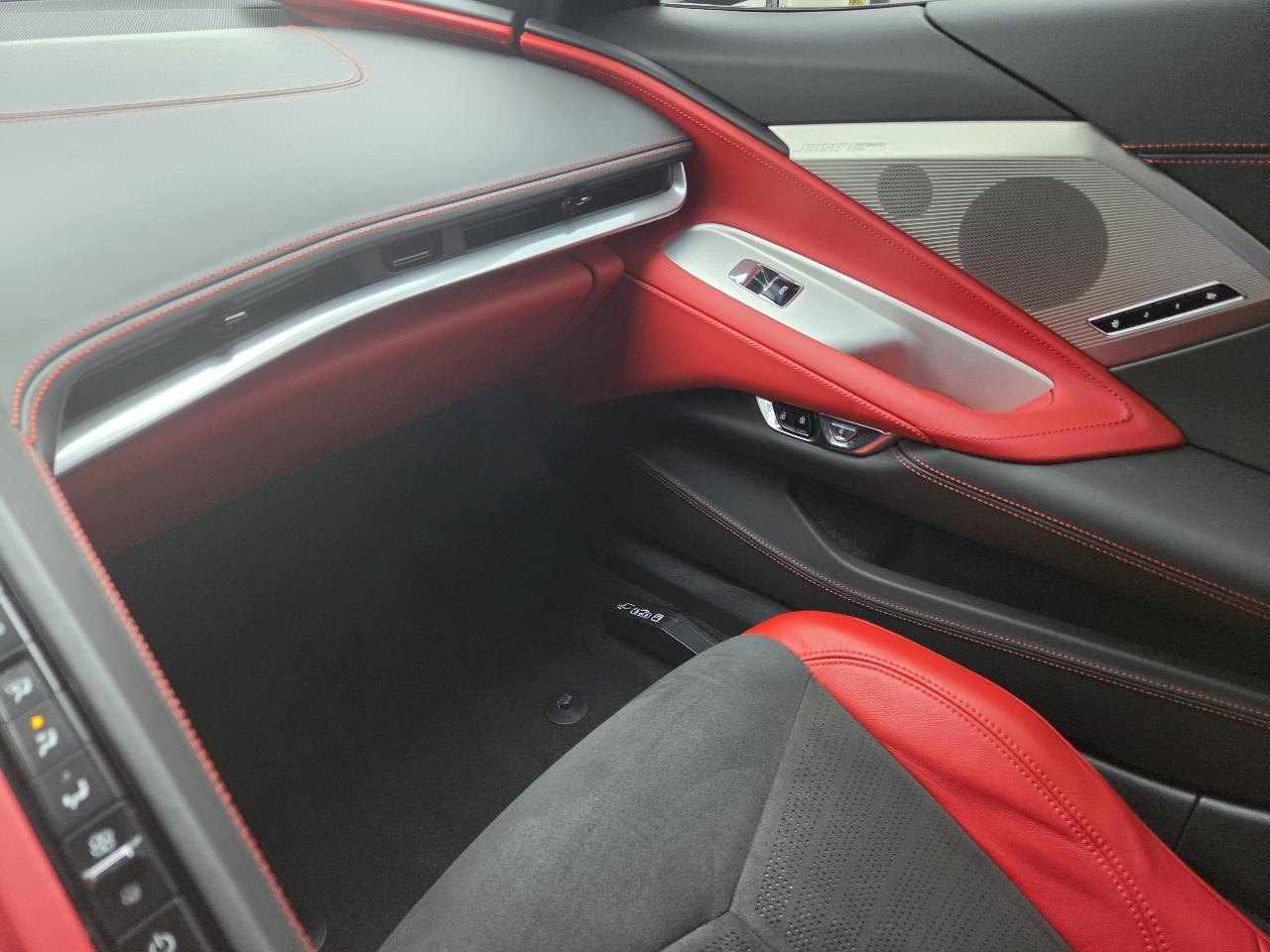 Chevrolet Corvette 2dr Stingray Cpe w/3LT 2022