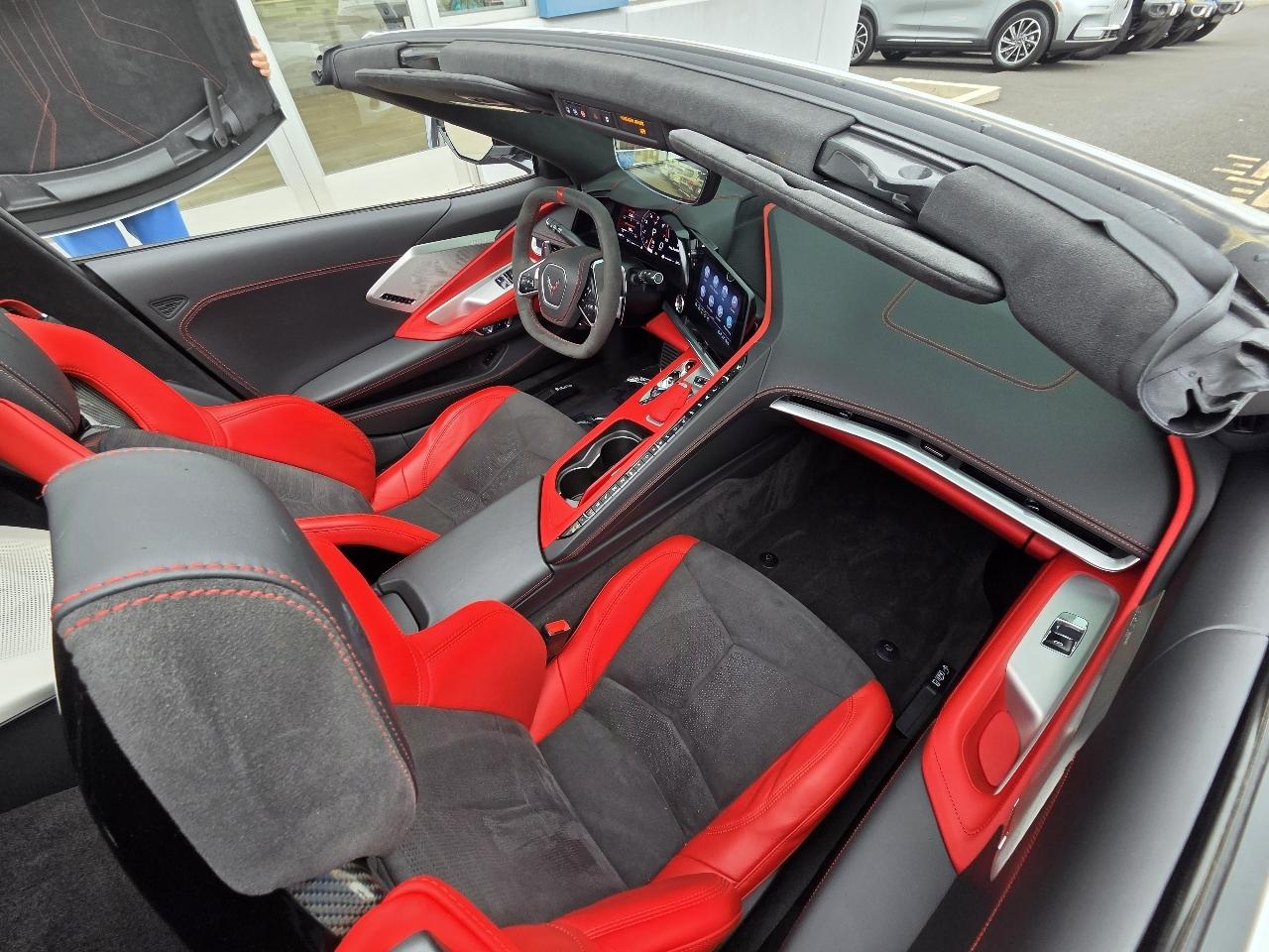 Chevrolet Corvette 2dr Stingray Cpe w/3LT 2022