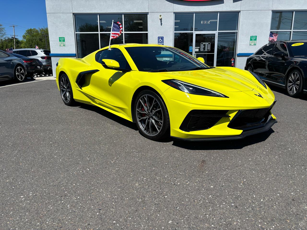 Chevrolet Corvette 2dr Stingray Cpe w/2LT 2023