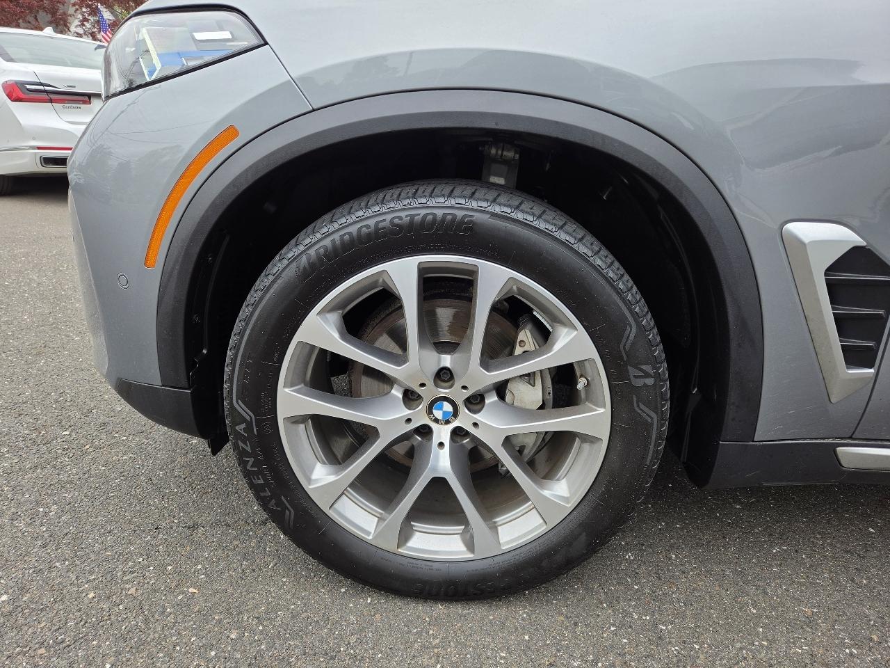 BMW X5 xDrive40i Sports Activity Vehicle 2024