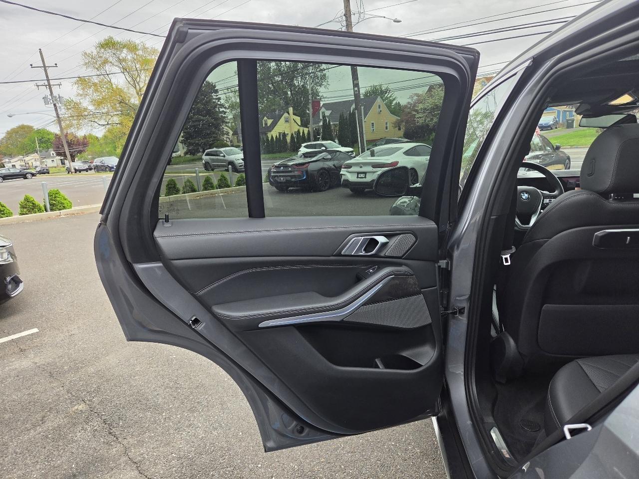 BMW X5 xDrive40i Sports Activity Vehicle 2024