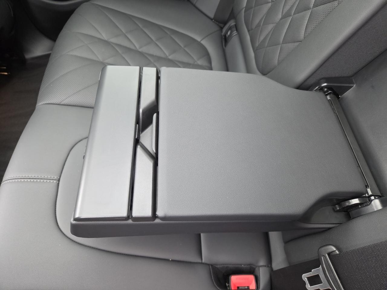 BMW X5 xDrive40i Sports Activity Vehicle 2024