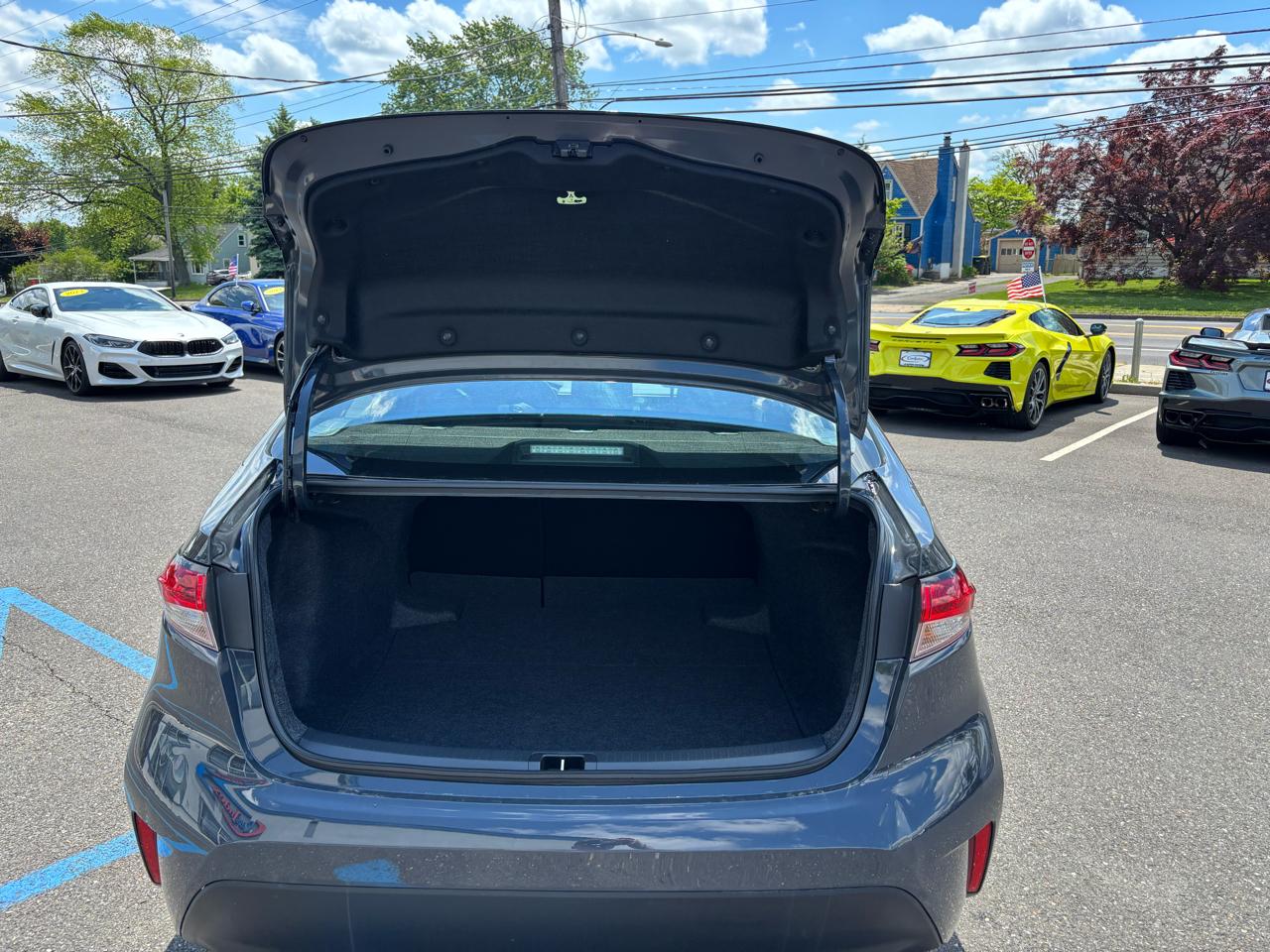 Toyota Corolla LE CVT (Natl) 2026