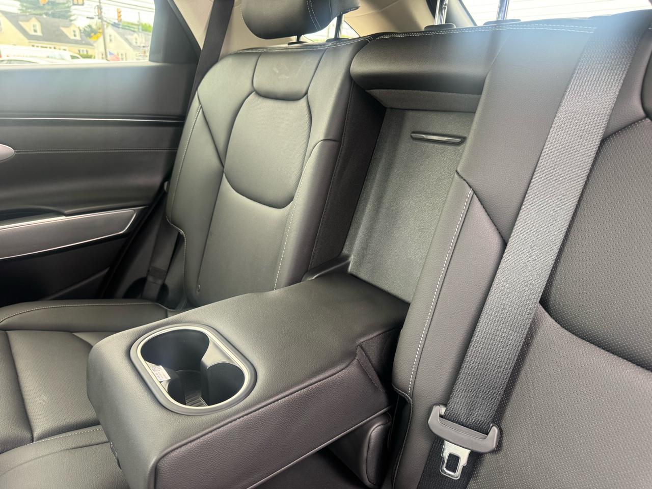 Genesis GV70 2.5T Select AWD 2023