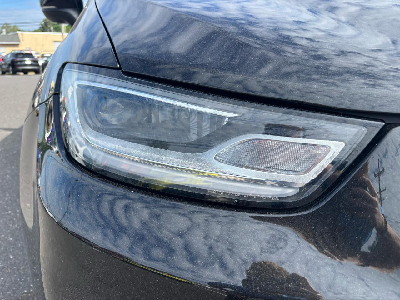 Chrysler Pacifica Touring L FWD 2023