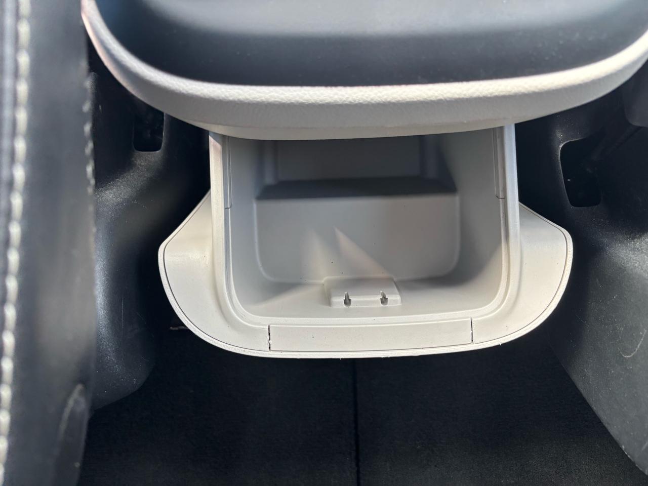 Chrysler Pacifica Touring L FWD 2023