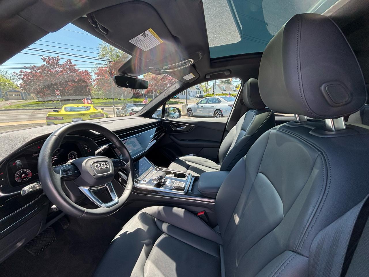 Audi Q7 Premium Plus 45 TFSI quattro 2021