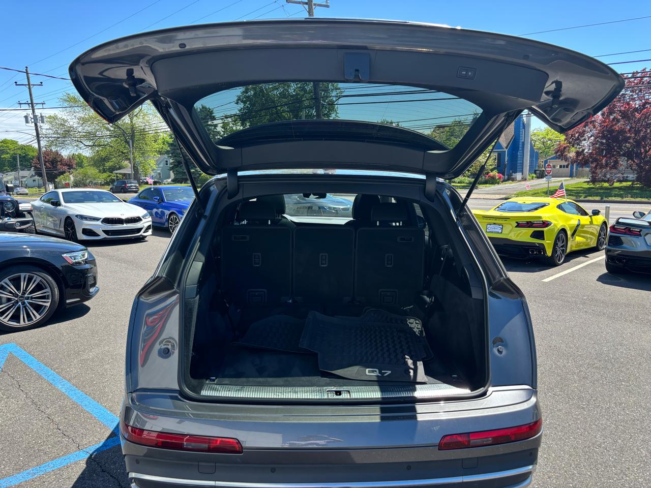 Audi Q7 Premium Plus 45 TFSI quattro 2021